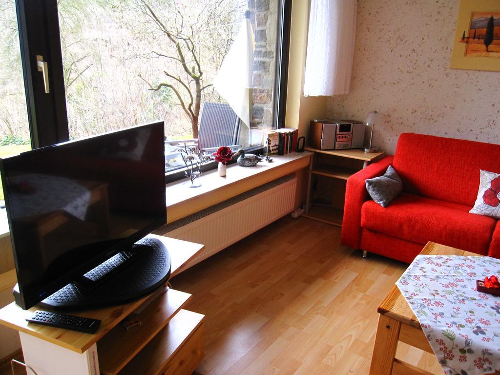 Ferienwohnung Kleinschmidt Heimbach Exterior photo